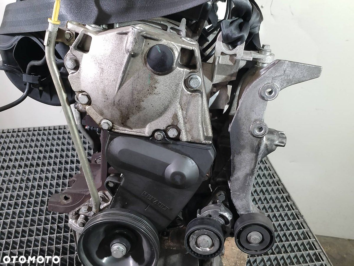 SILNIK DACIA SANDERO I K7JA710 1.4 8V - 9