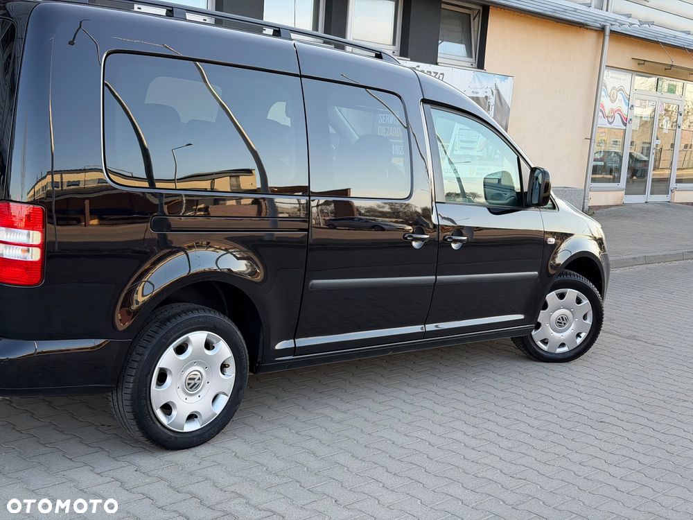 Volkswagen Caddy Maxi Highline - 36