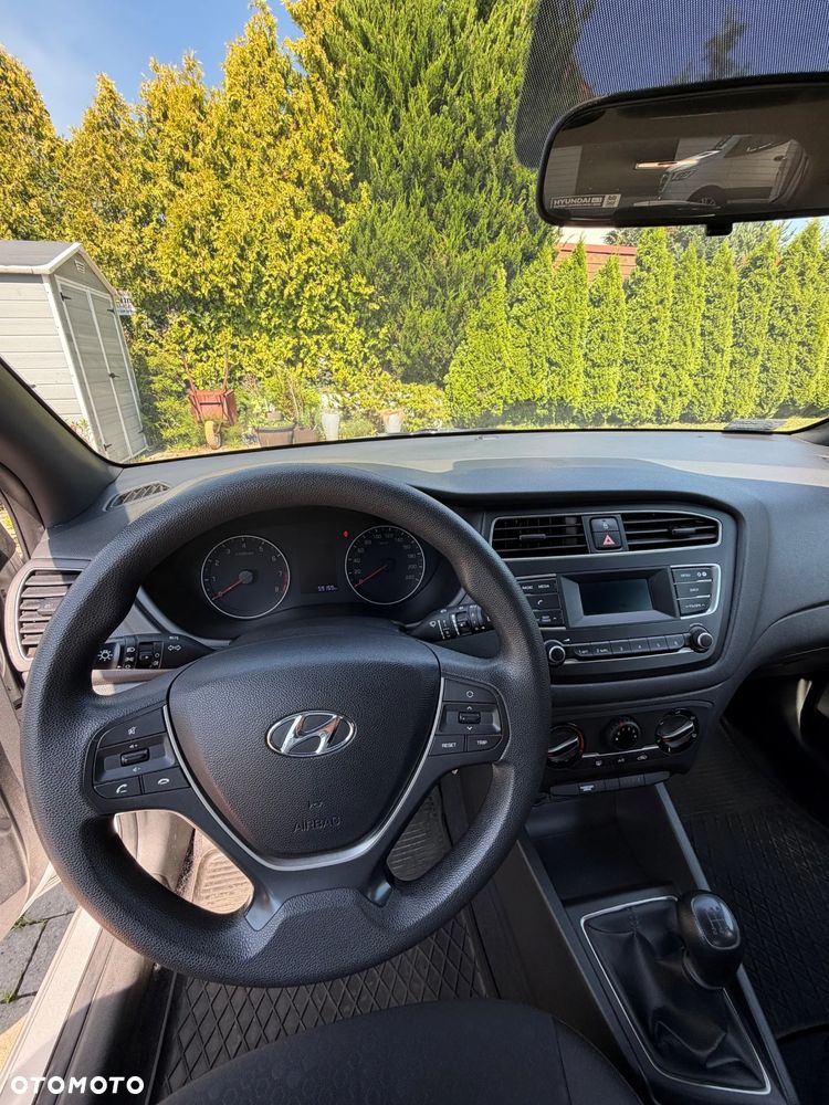 Hyundai i20 1.2 Classic Plus - 16