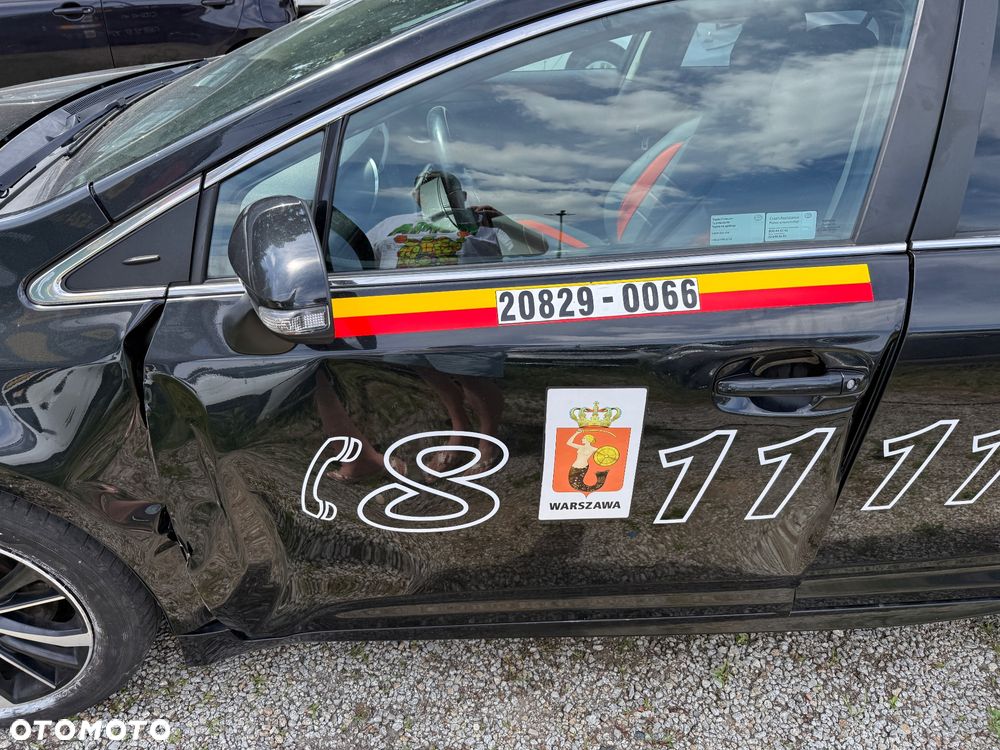 Toyota Avensis 1.8 Premium - 10