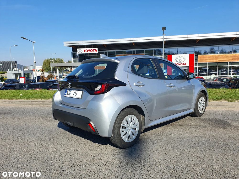 Toyota Yaris - 5