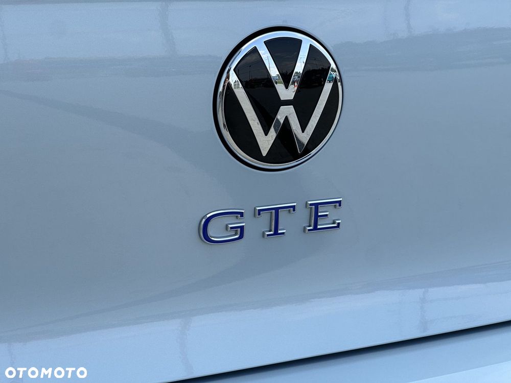 Volkswagen Golf - 12