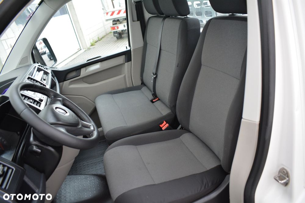 Volkswagen TRANSPORTER T6 - 22