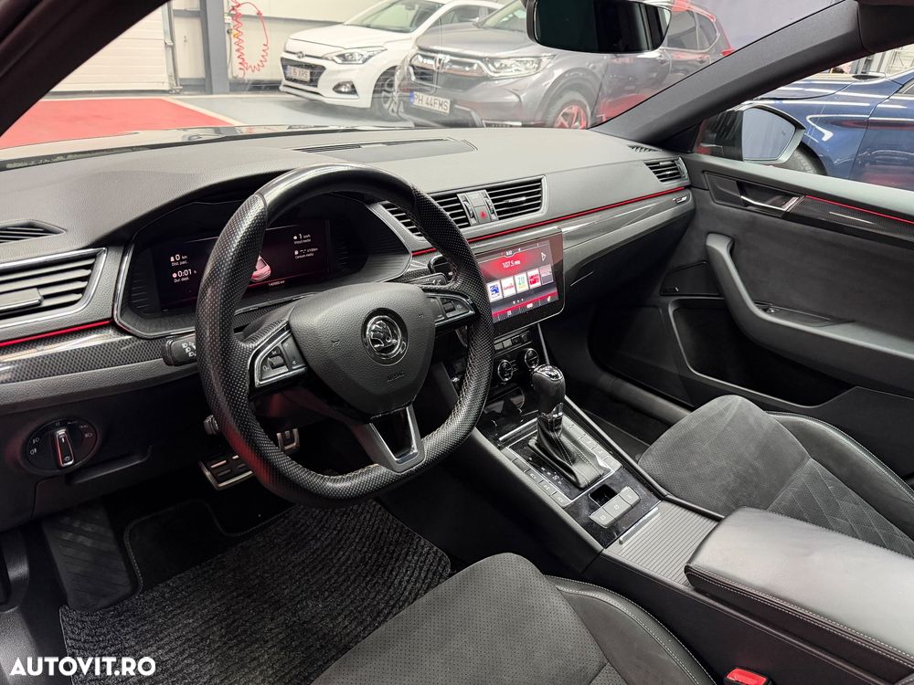 Skoda Superb 2.0 TDI DSG 4X4 Sportline - 15