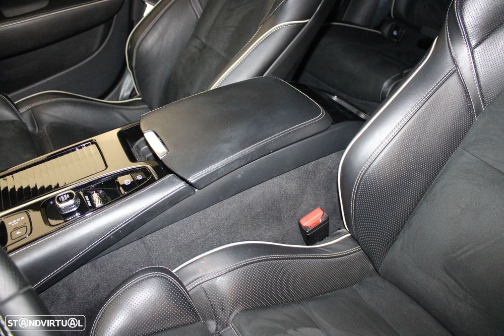 Volvo S90 2.0 T8 PHEV R-Design AWD - 36