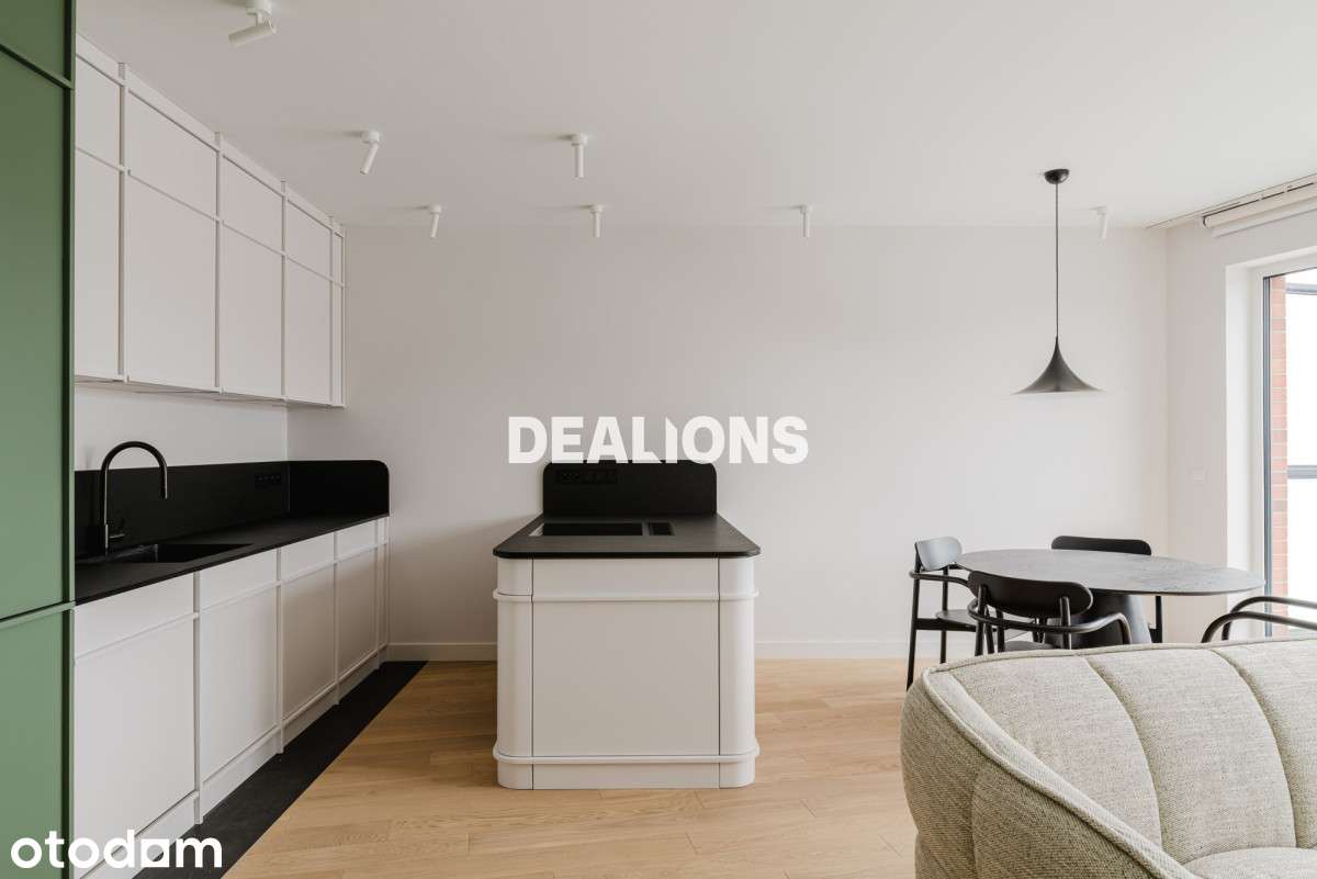 Nowy, trzypokojowy apartament