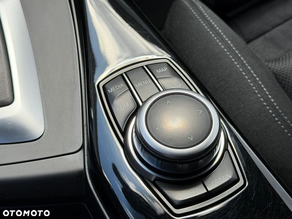 BMW Seria 1 118i Urban Line - 20