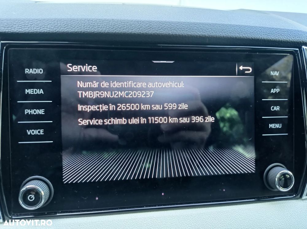 Skoda Karoq 1.5 TSI DSG Style - 37