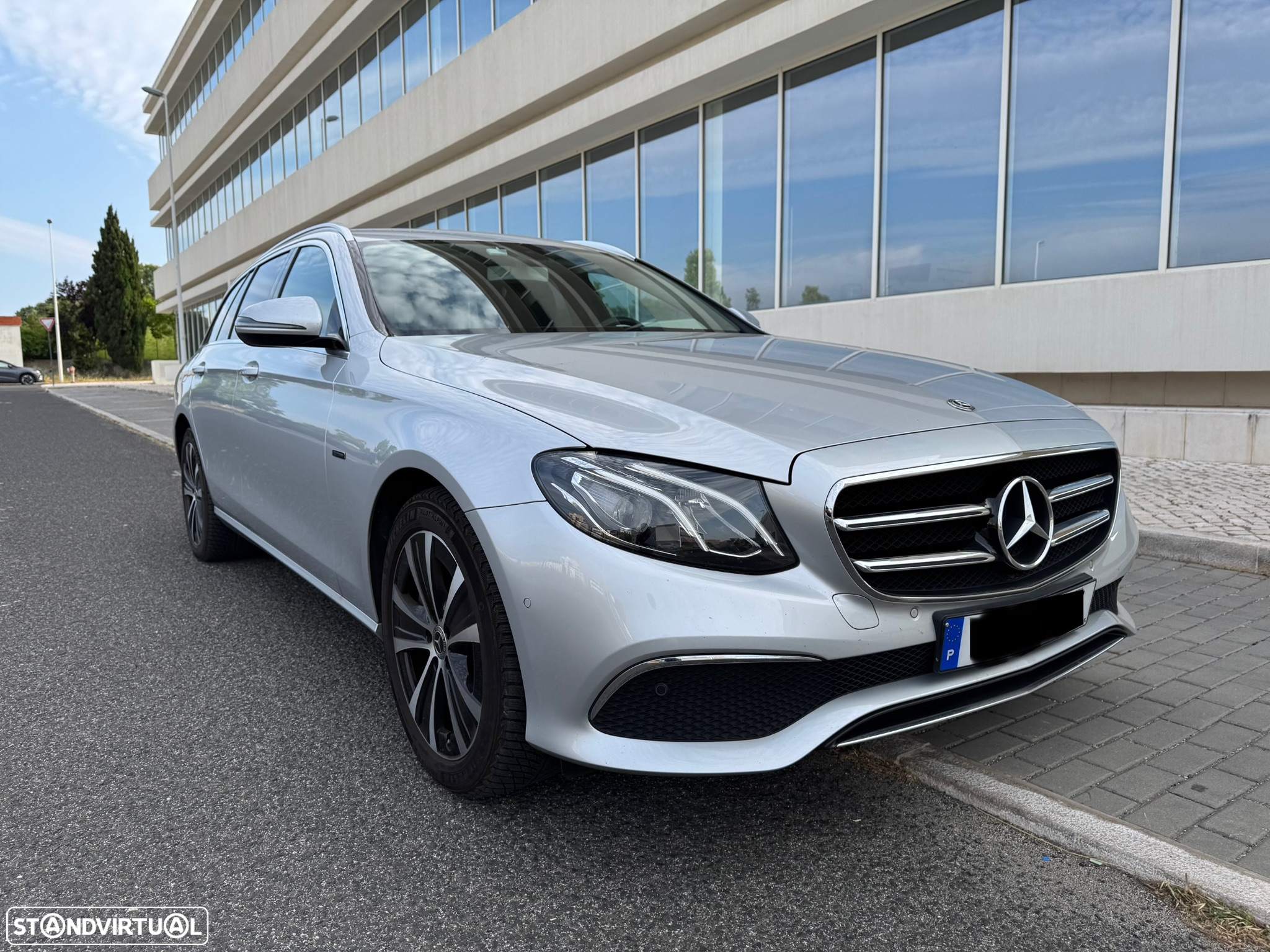 Mercedes-Benz E 300 - 15