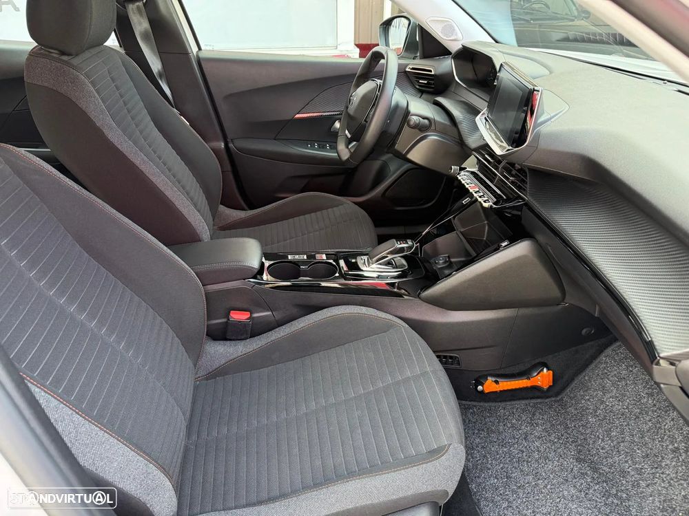 Peugeot e-2008 50 kWh Active Pack - 14
