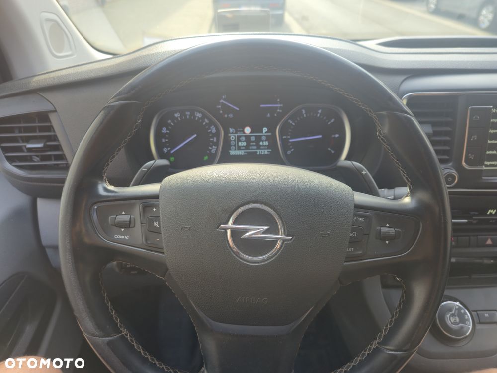 Opel Vivaro - 2