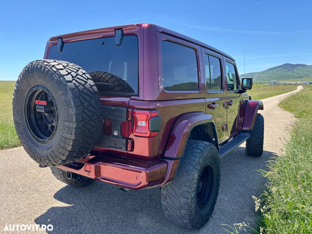 Jeep Wrangler - 4