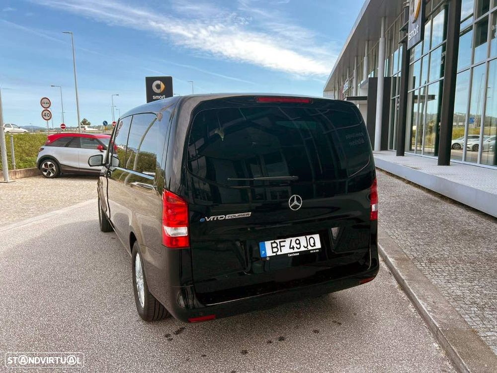 Mercedes-Benz eVito Tourer - 12