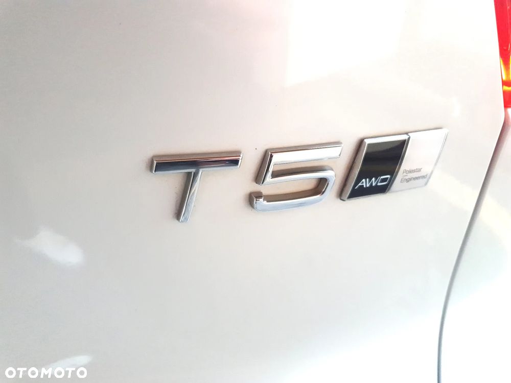 Volvo XC 40 - 6