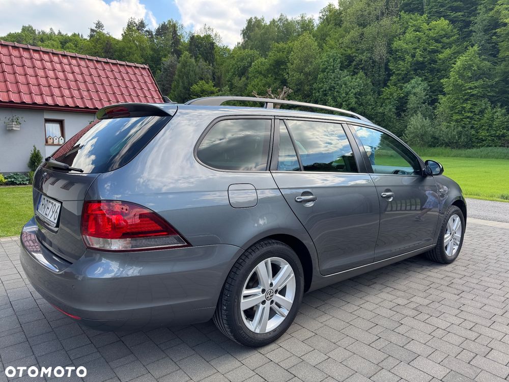 Volkswagen Golf 1.6 TDI Highline - 4
