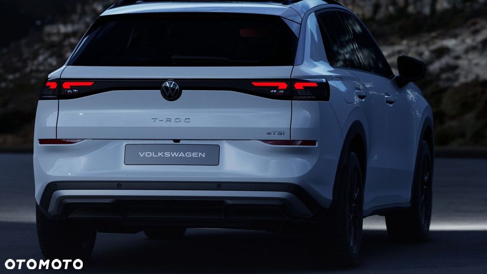 Volkswagen T-Roc 1.5 eTSI Life DSG - 15