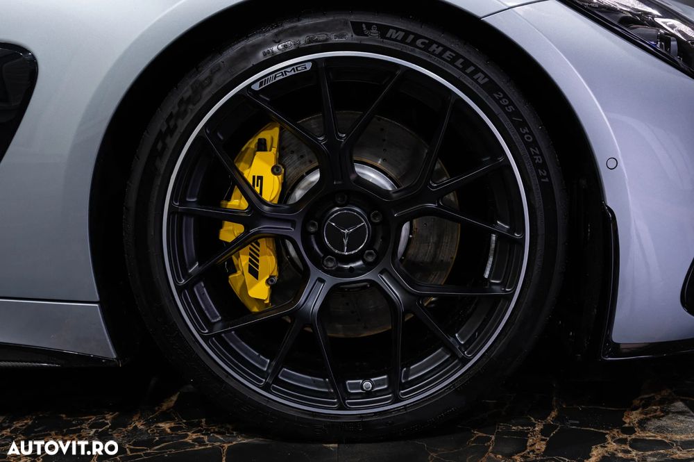 Mercedes-Benz AMG GT Coupe 63 4Matic+ 2D Speedshift MCT 9G - 13