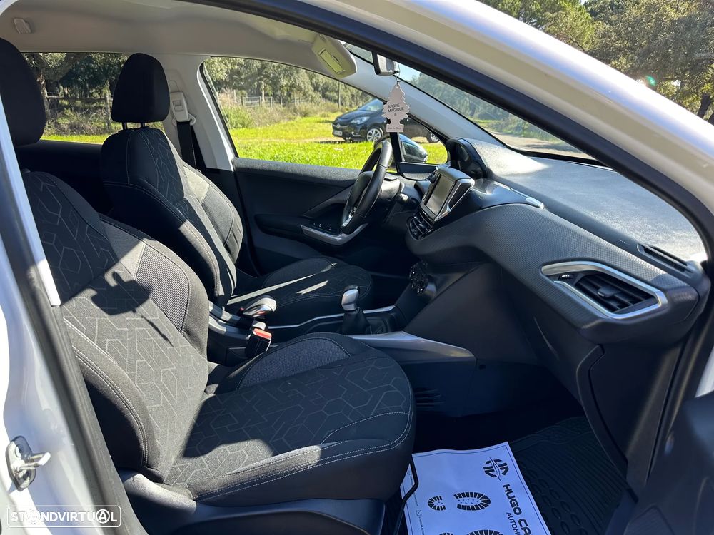 Peugeot 2008 PureTech 82 Style - 11