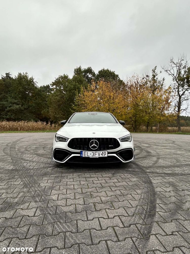 Mercedes-Benz CLA - 11