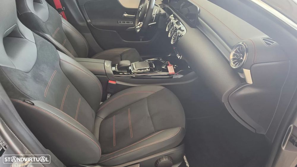 Mercedes-Benz CLA 35 AMG 4Matic - 55