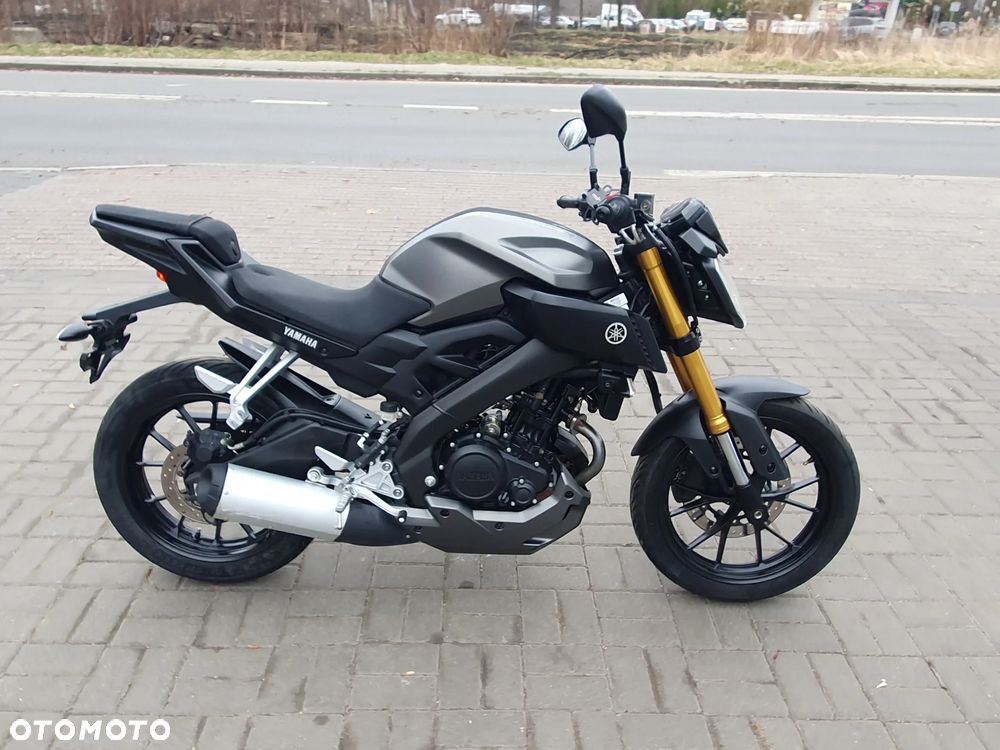 Yamaha MT - 12