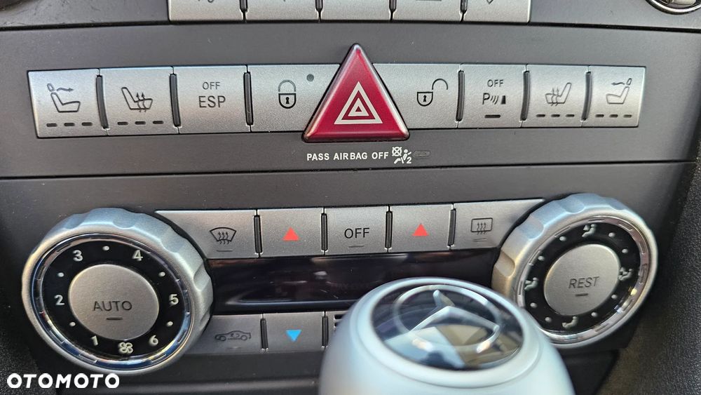 Mercedes-Benz SLK - 27