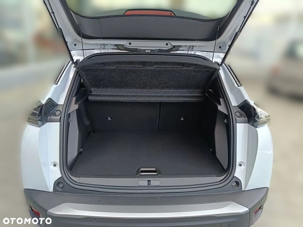 Peugeot 2008 PureTech mHEV Allure e-DCS6 - 5