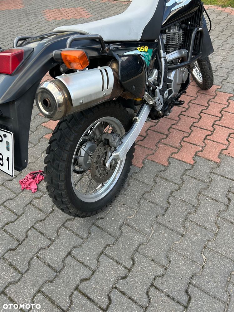 Suzuki DR - 7
