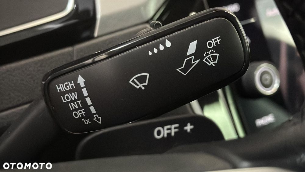 Volkswagen Passat 2.0 TDI EVO Business DSG - 32