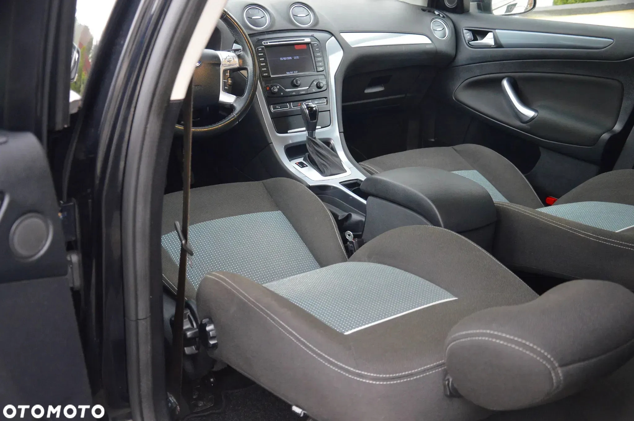 Ford Mondeo - 21
