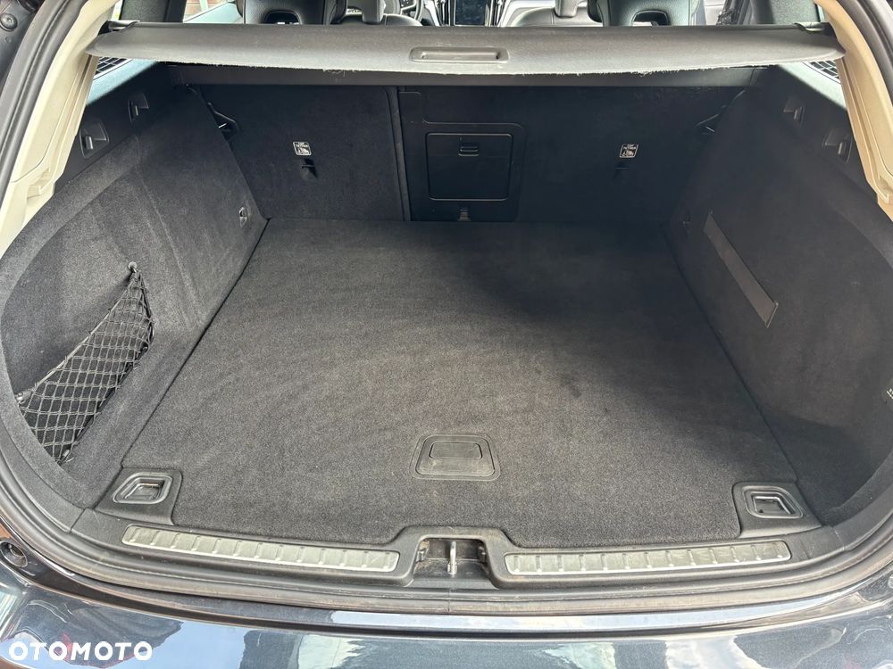 Volvo V60 D3 SCR Momentum - 15