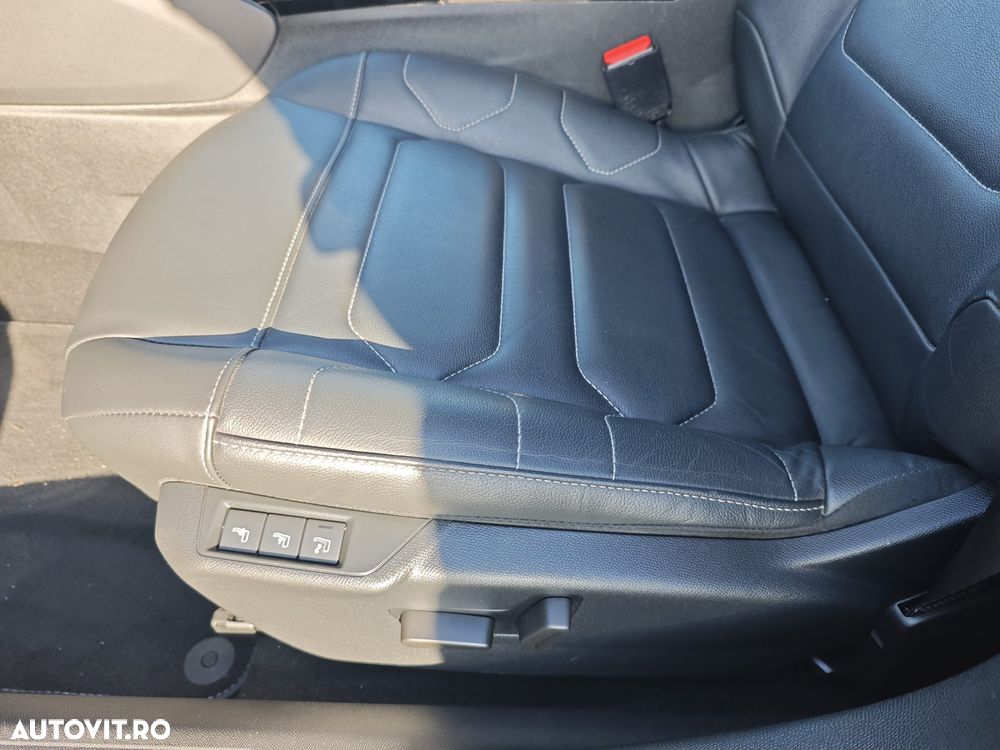 Citroën C4 1.5 BlueHDi S&S EAT8 Shine - 8