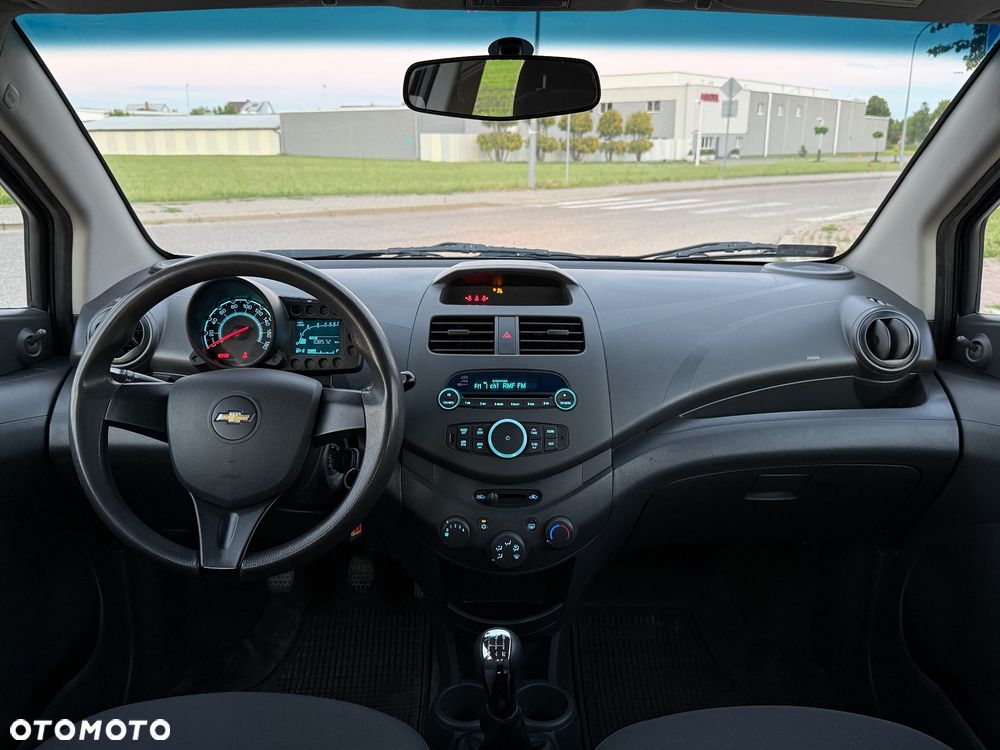 Chevrolet Spark 1.0 LS - 13