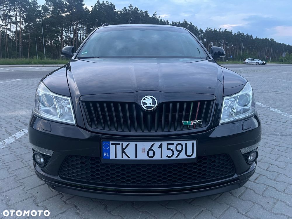 Skoda Octavia 2.0 TDI CR DPF RS - 2