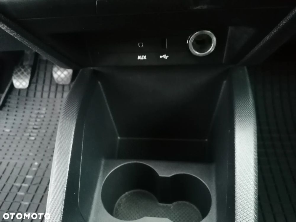 Skoda Fabia 1.0 Active - 24