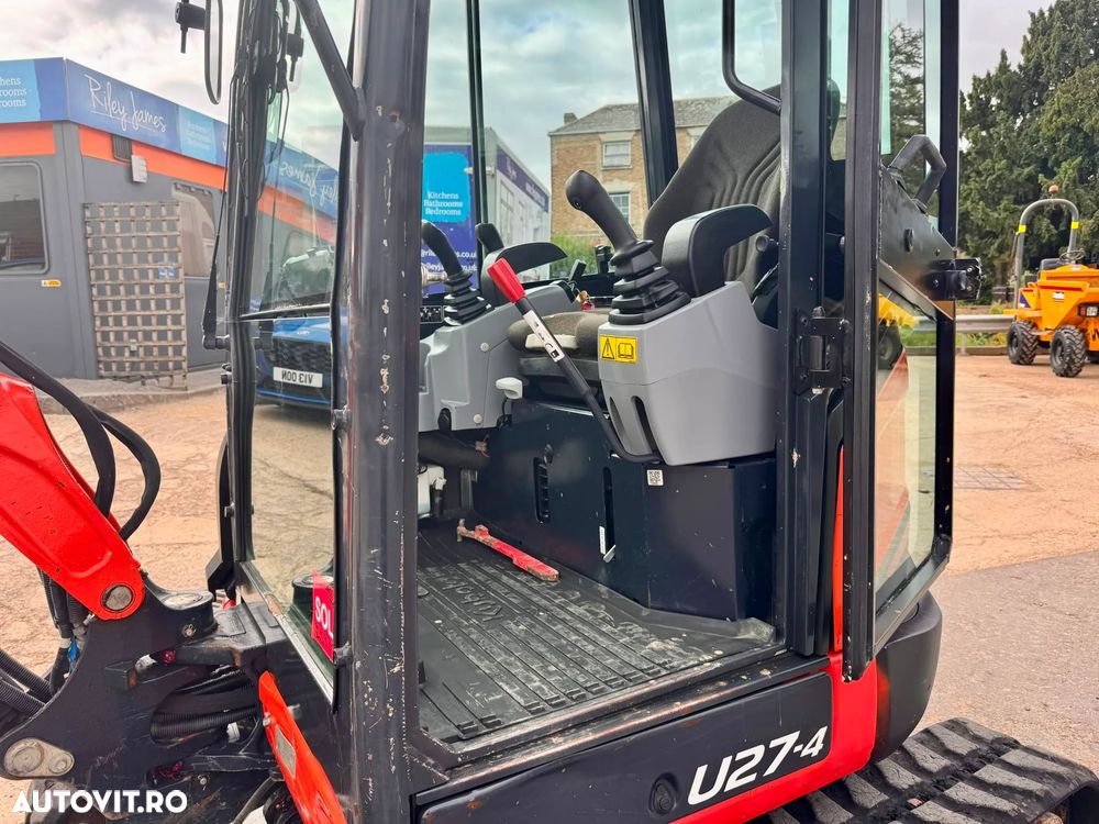 Kubota U27 - 5