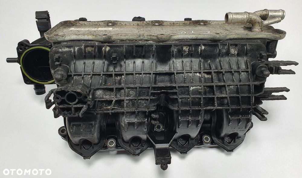 KOLEKTOR SSĄCY VW GOLF VII 1.2 TSI CYV 04E129711L - 2