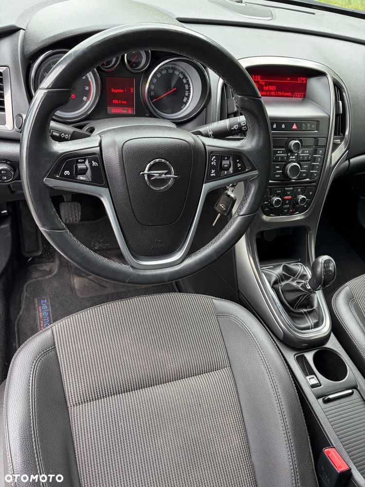Opel Astra - 16