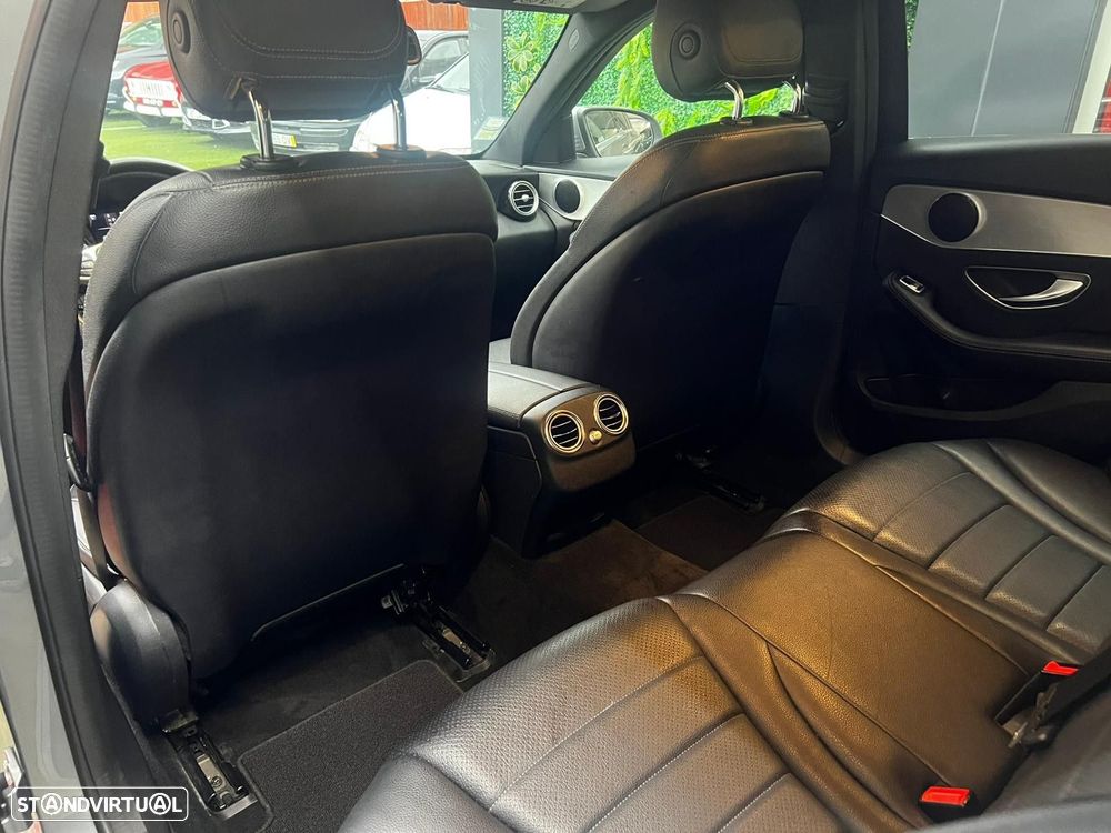 Mercedes-Benz C 300 BlueTEC Hybrid AMG Line - 11