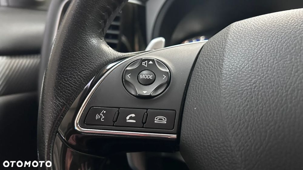 Mitsubishi Outlander 2.0 Intense Comfort 4WD CVT - 14