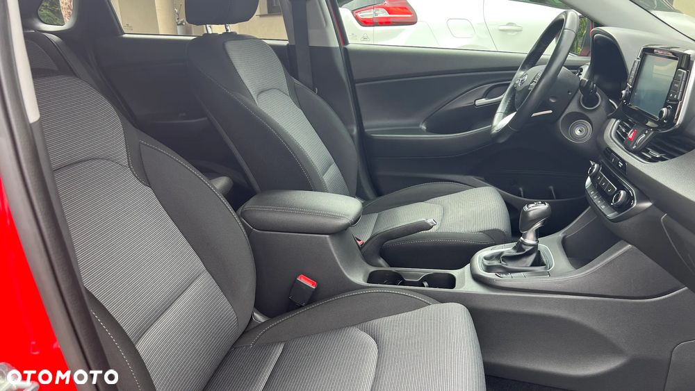 Hyundai i30 1.0 T-GDI Connect & Go - 14