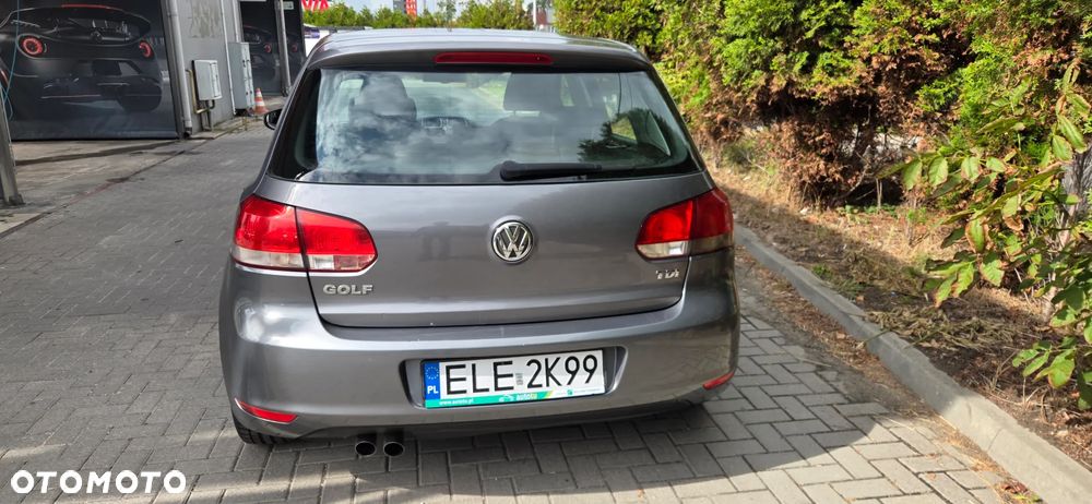 Volkswagen Golf 2.0 TDI DPF Comfortline 119 g - 14