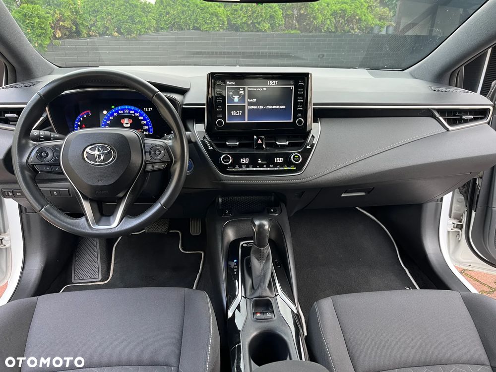 Toyota Corolla 1.8 Hybrid Comfort - 12