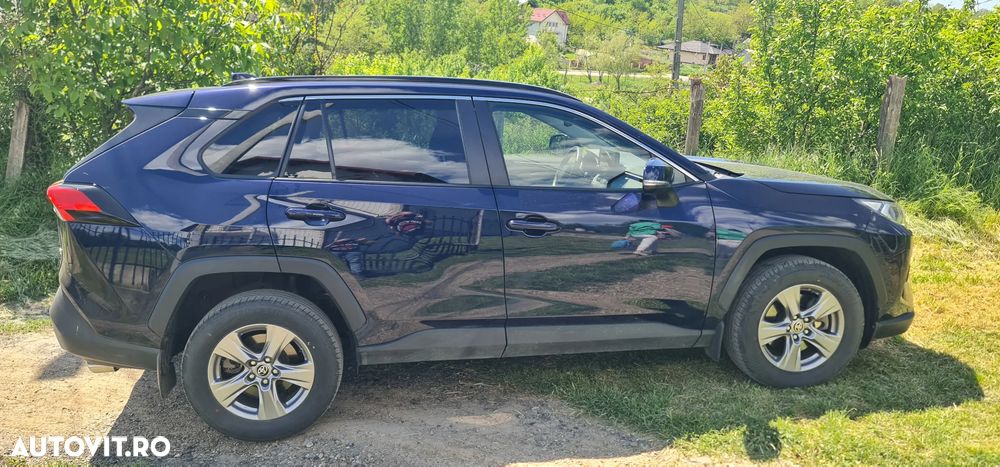 TOYOTA RAV4 2023 — imagine 4