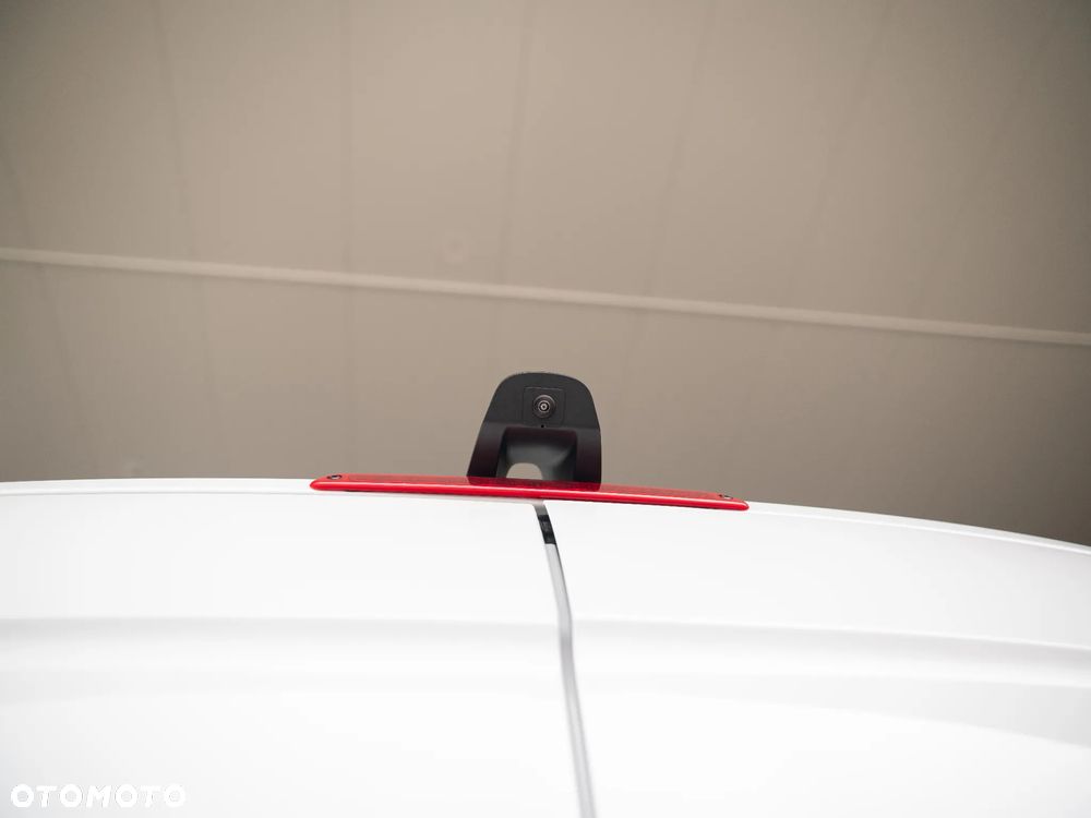 Mercedes-Benz Sprinter - 22