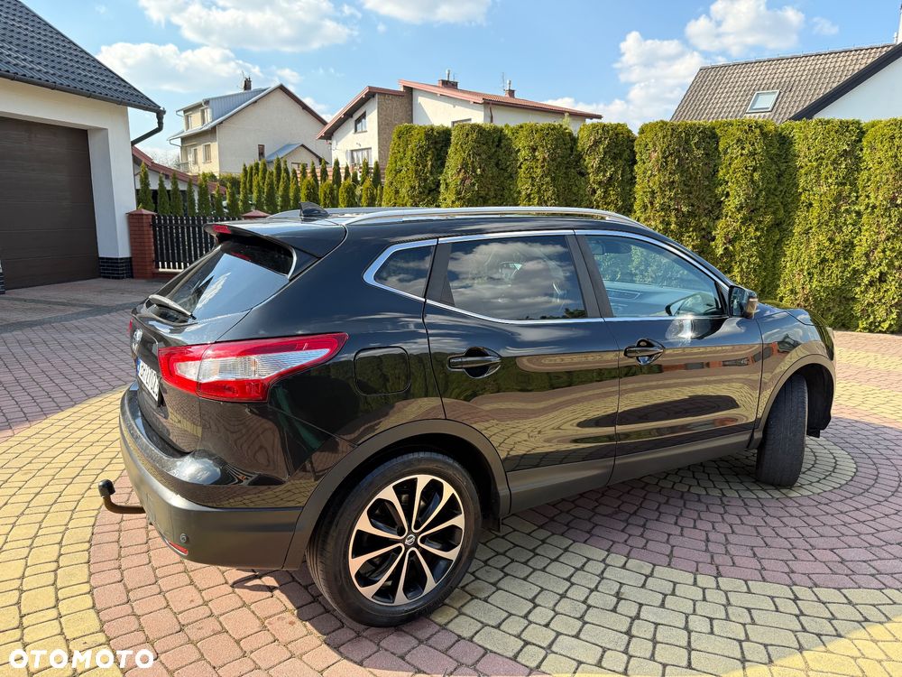 Nissan Qashqai 1.6 dCi DPF tekna - 11