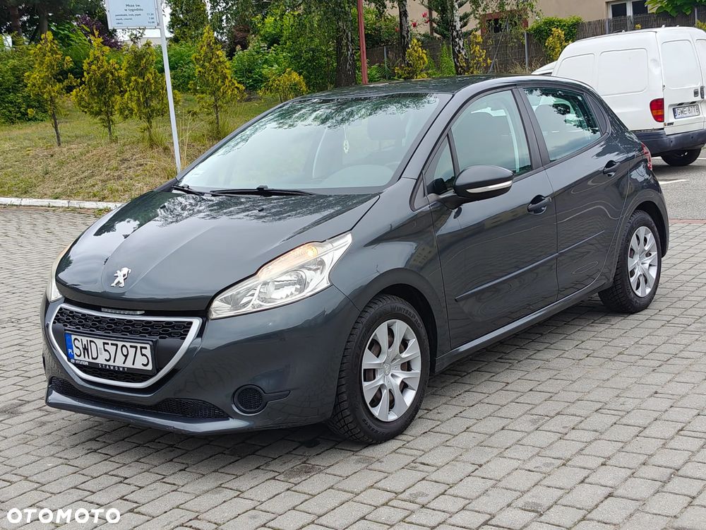 Peugeot 208 1.2 VTi Access - 17