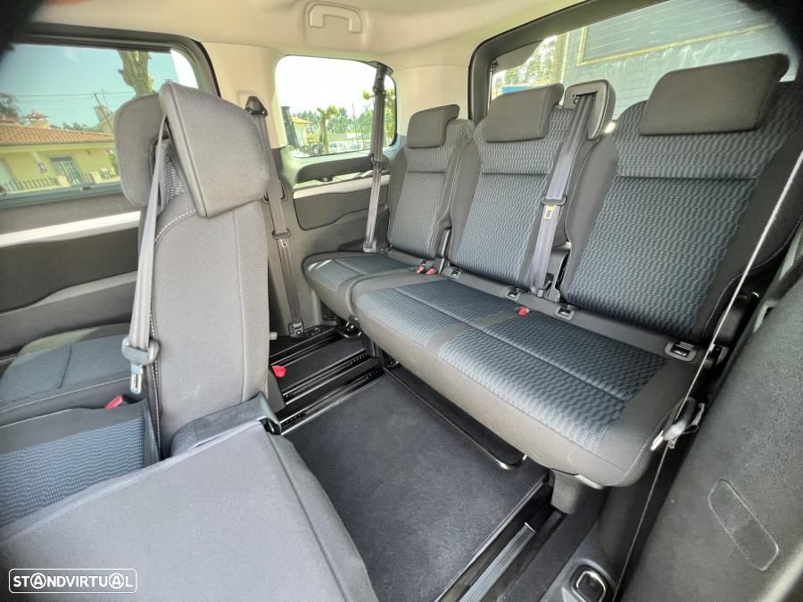 Peugeot e-Traveller L2 (75kWh) Allure - 25