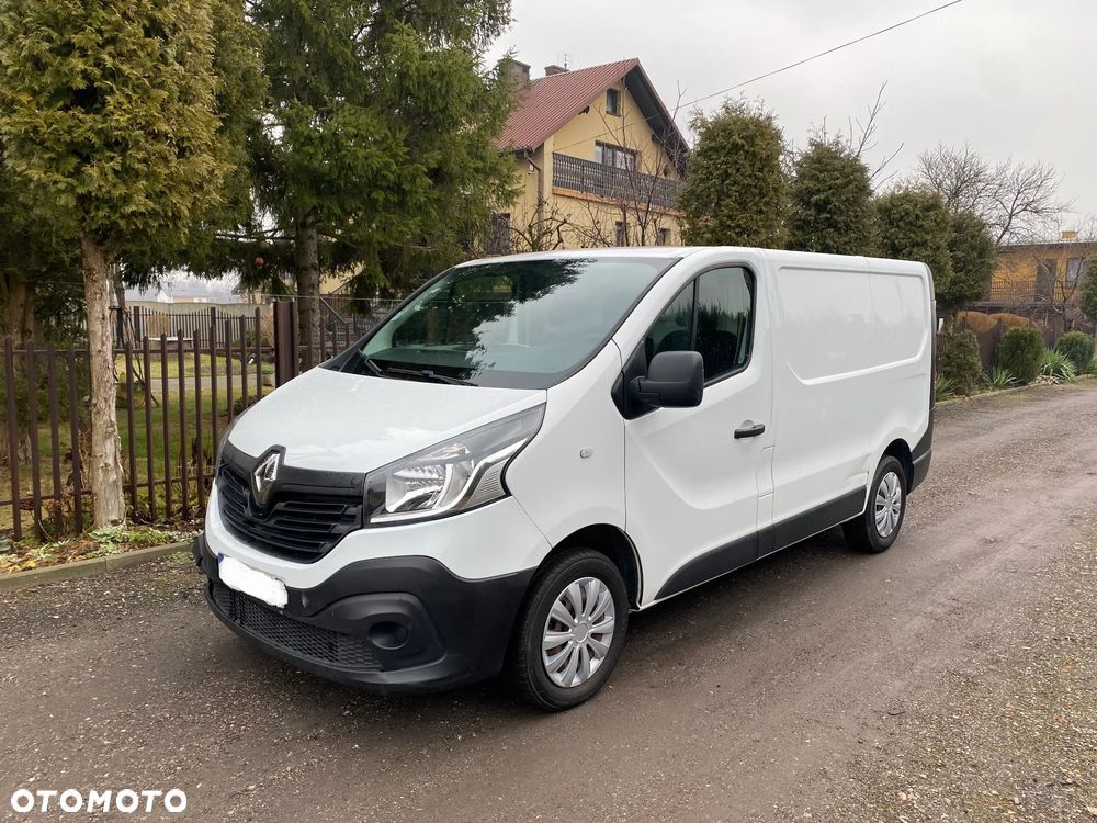 Renault Trafic - 1