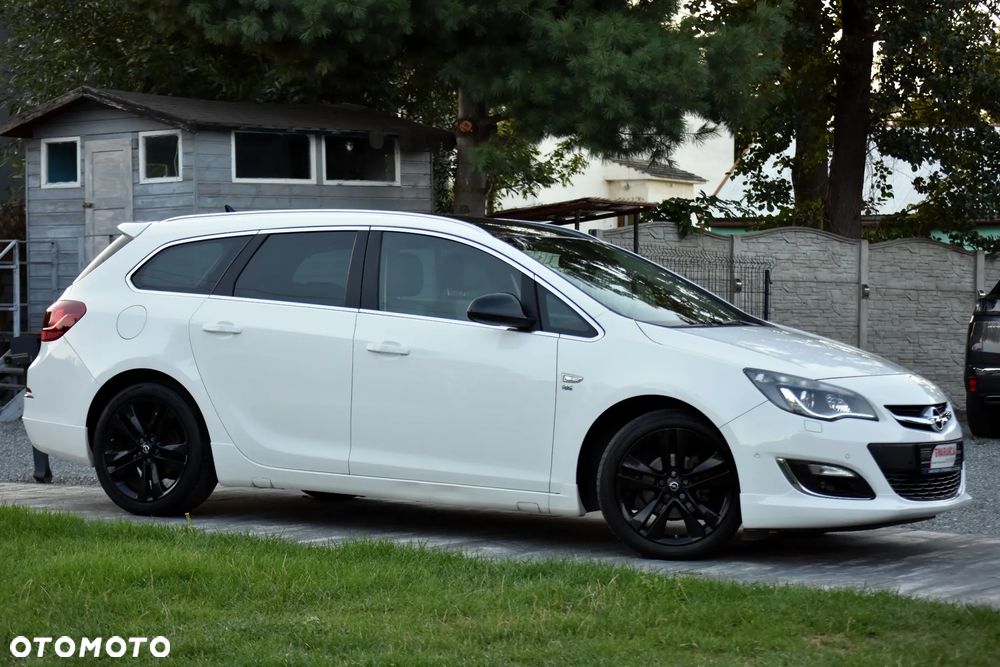Opel Astra 1.4 Turbo Edition - 12
